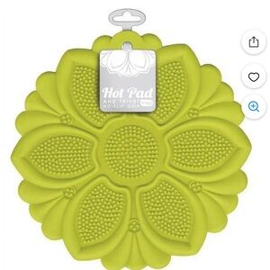 Green Flower Trivet